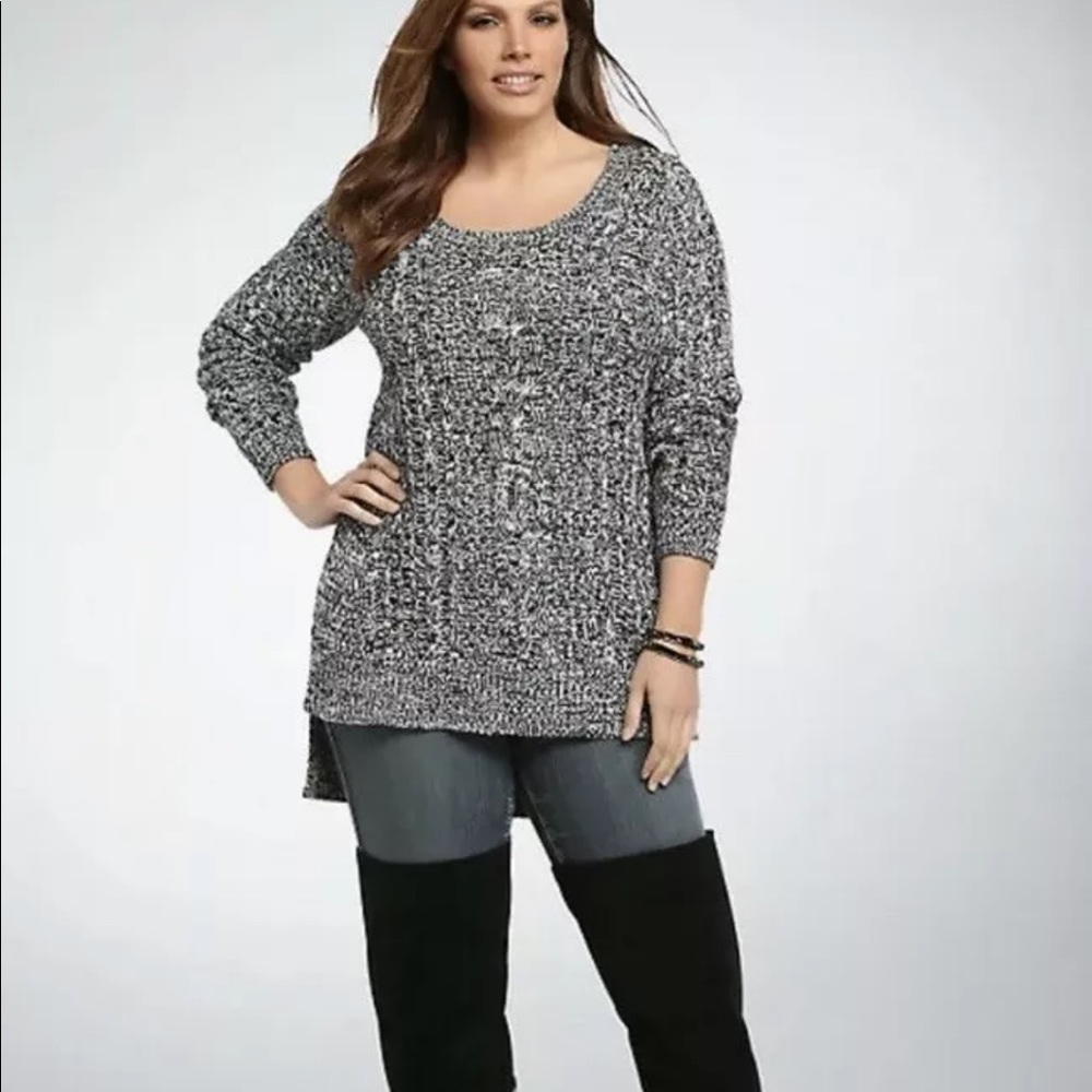 Torrid 2X Marled Knit Cable Stitch Sweater size 2